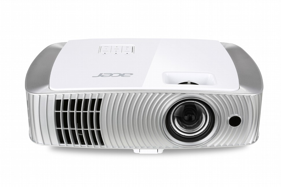How to choose the right projector for small spaces?