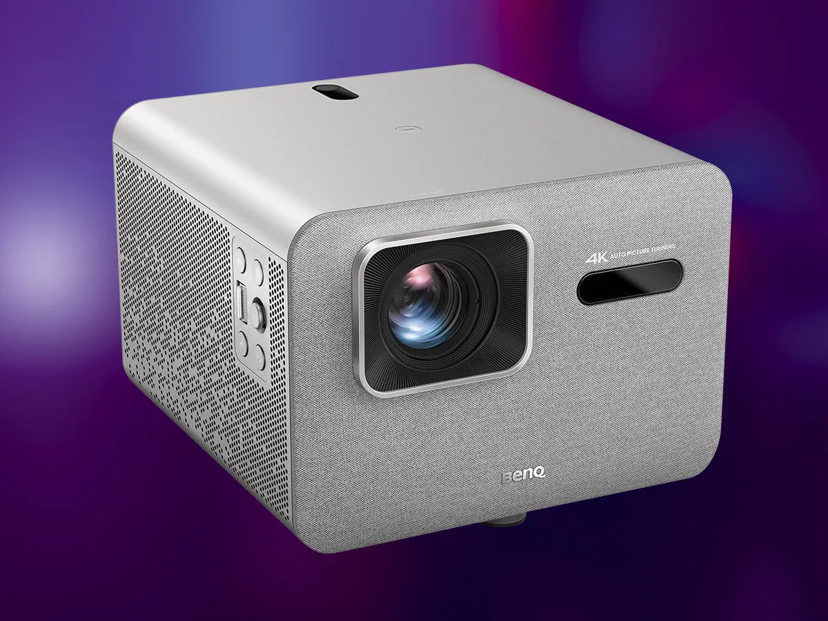 New BenQ TK705i and TK705STi – Compact 4K HDR Home Cinema